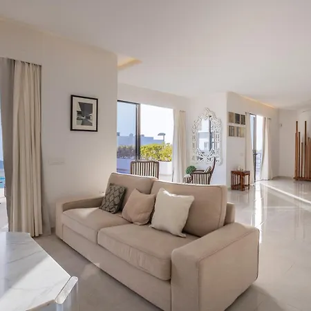 Luxliving Tenerife Hortalaya Heated Pool 别墅 *
