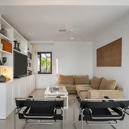 别墅 Luxliving Tenerife Hortalaya Heated Pool *