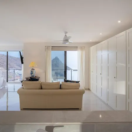 别墅 Luxliving Tenerife Hortalaya Heated Pool 阿德耶