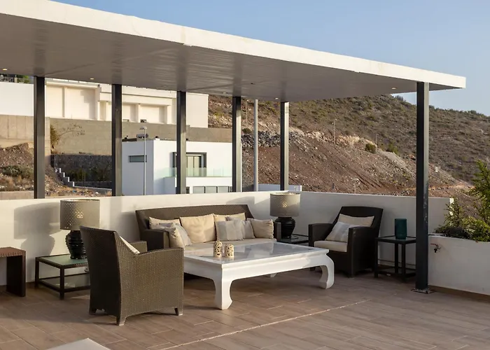 Luxliving Tenerife Hortalaya Heated Pool